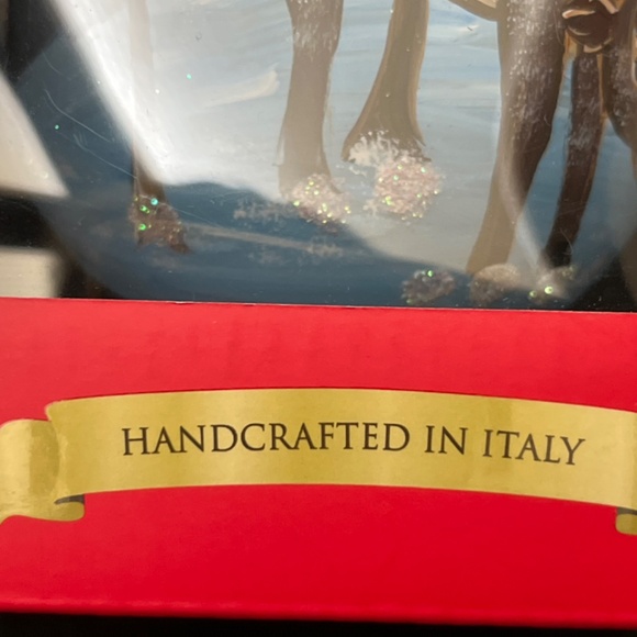 NWT, Beautiful, Globe Holiday Ornament.  Deer in the Woods.  Blue. - Picture 8 of 10